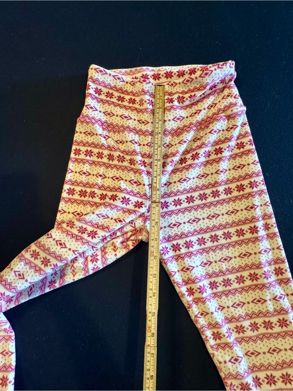 32 Degrees 3 Piece Fleece Tops & Patterned Leggings, Pink Maroon & Cream Small - Picture 13 of 16